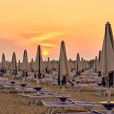 Pleasant Flat In Near The Apartamento Bibione